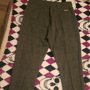 Legend Houndstooth Leggings with Pockets
